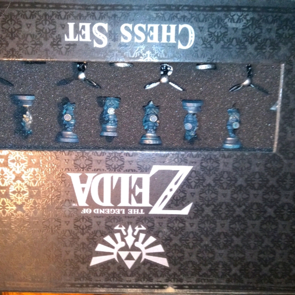 Legends of zelda chess set